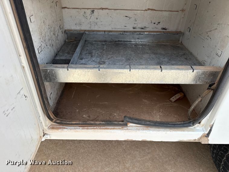 image for item DJ7783 2019 Ford F550 Super Duty XLT SuperCab bucket truck