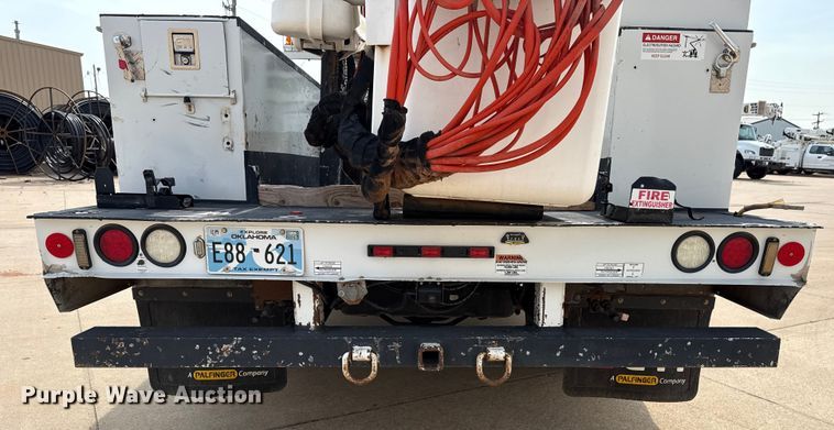 image for item DJ7783 2019 Ford F550 Super Duty XLT SuperCab bucket truck