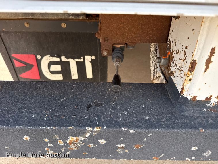 image for item DJ7783 2019 Ford F550 Super Duty XLT SuperCab bucket truck