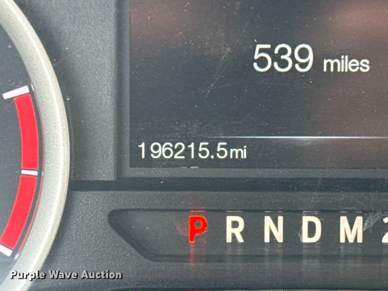 image for item DJ7783 2019 Ford F550 Super Duty XLT SuperCab bucket truck