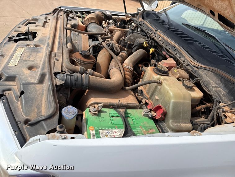 image for item DJ7783 2019 Ford F550 Super Duty XLT SuperCab bucket truck