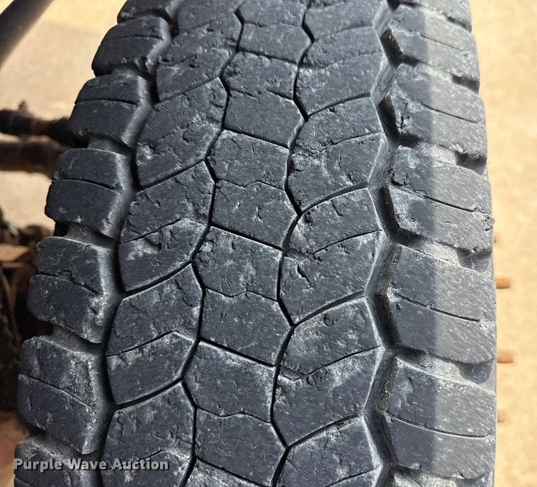 image for item DJ7783 2019 Ford F550 Super Duty XLT SuperCab bucket truck