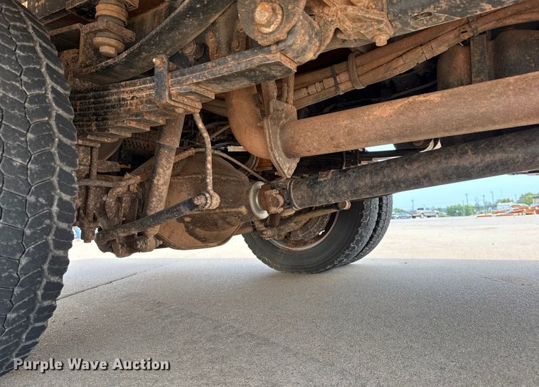 image for item DJ7783 2019 Ford F550 Super Duty XLT SuperCab bucket truck