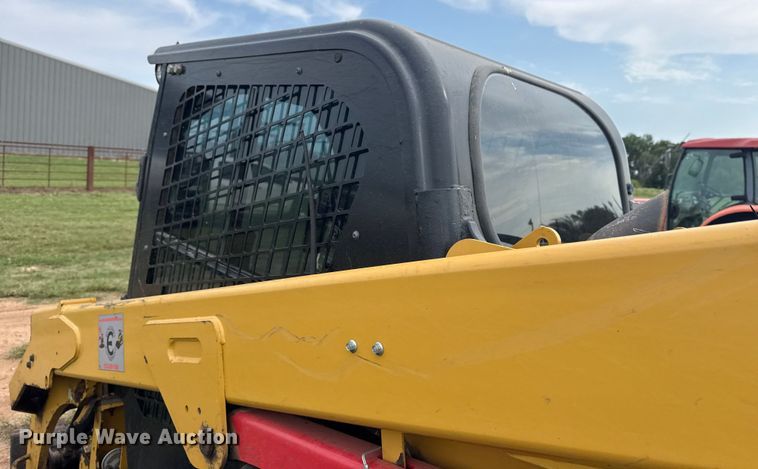 image for item DJ7791 2014 Caterpillar 289D tracked skid steer loader