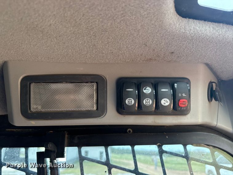 image for item DJ7791 2014 Caterpillar 289D tracked skid steer loader