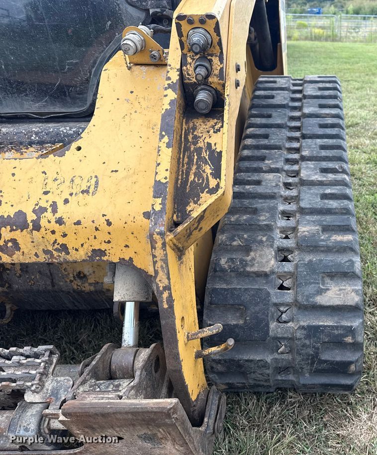 image for item DJ7791 2014 Caterpillar 289D tracked skid steer loader