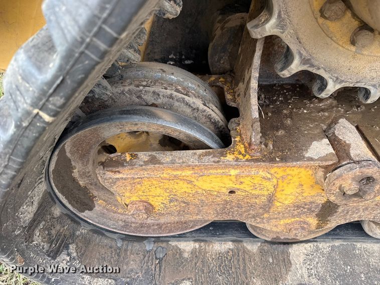 image for item DJ7791 2014 Caterpillar 289D tracked skid steer loader