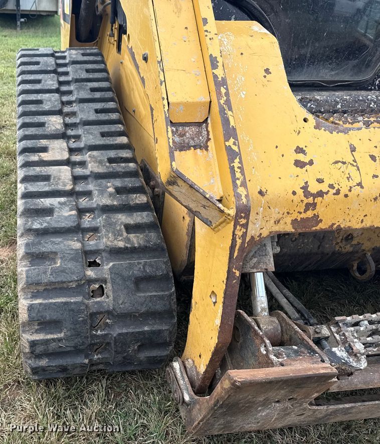 image for item DJ7791 2014 Caterpillar 289D tracked skid steer loader