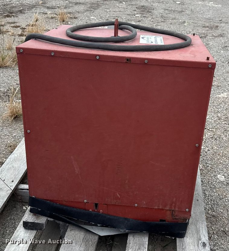 image for item DJ7804 Lincoln Idealarc 250 welder