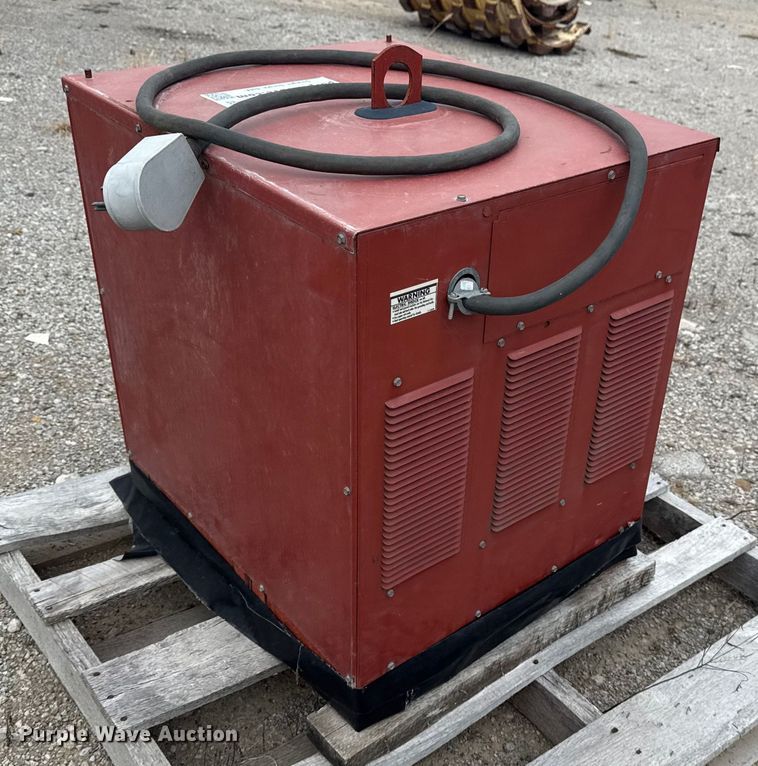 image for item DJ7804 Lincoln Idealarc 250 welder