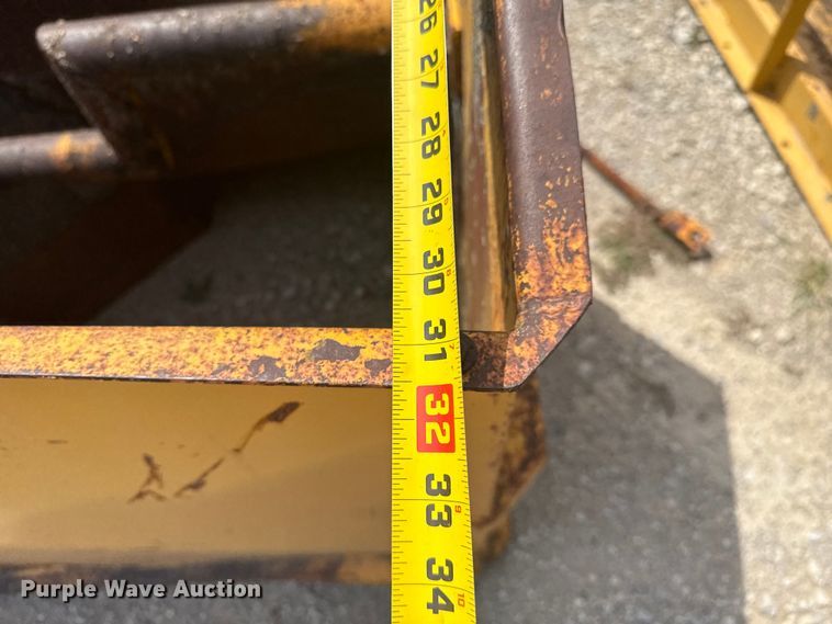 image for item DJ7808 (5) concrete forms