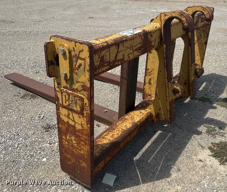 image for item DJ7809 Caterpillar 72