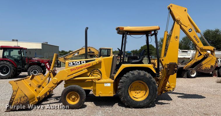 image for item DO1175 1994 John Deere 310D backhoe