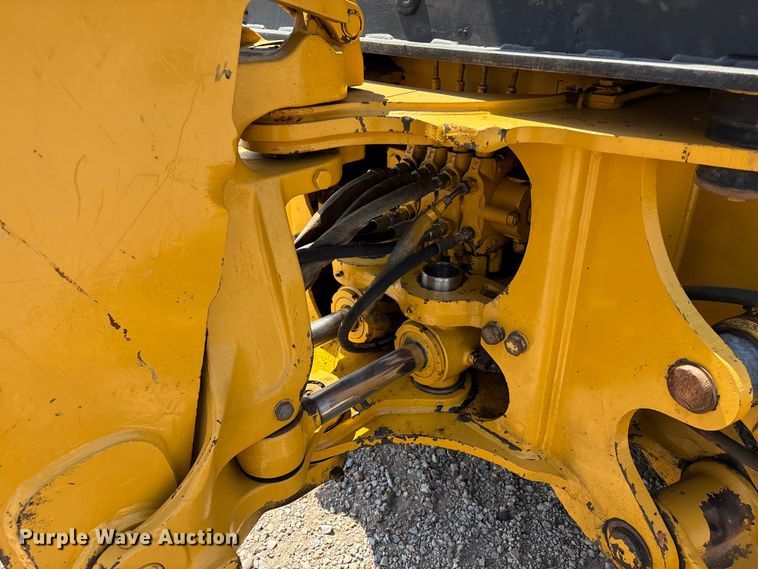 image for item DO1175 1994 John Deere 310D backhoe