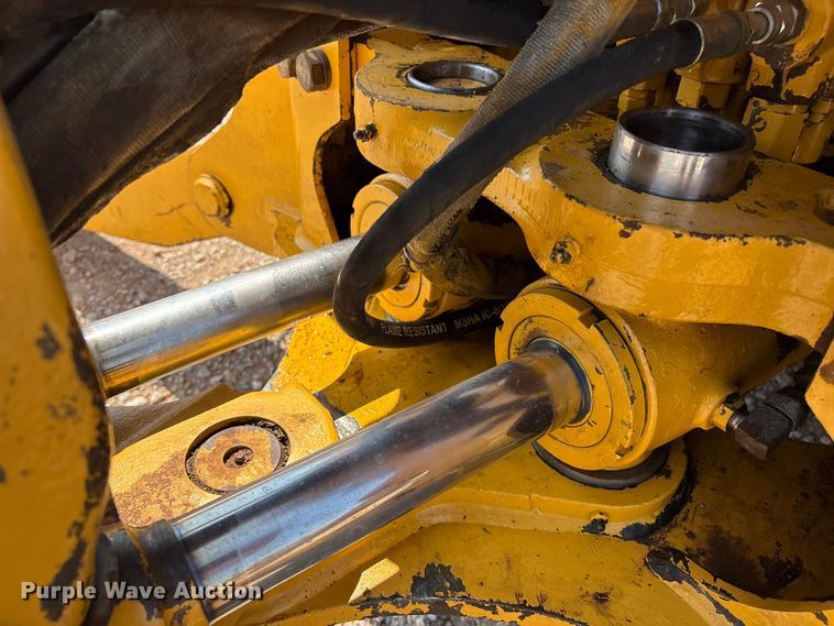 image for item DO1175 1994 John Deere 310D backhoe