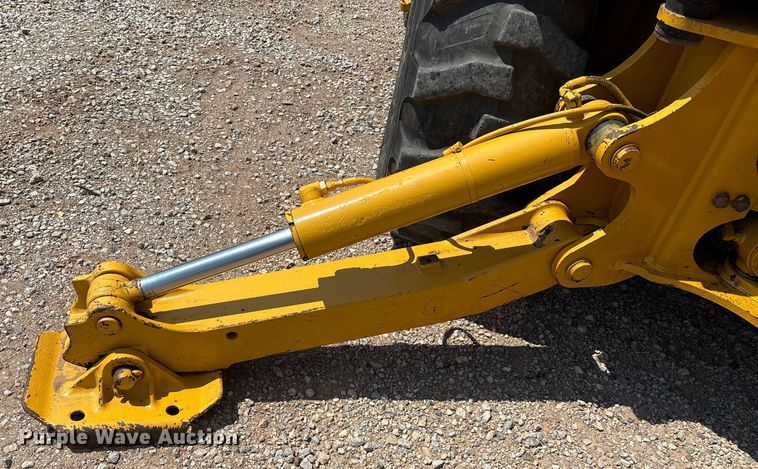 image for item DO1175 1994 John Deere 310D backhoe