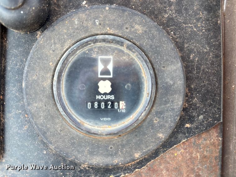 image for item DO1175 1994 John Deere 310D backhoe