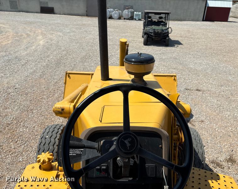 image for item DO1175 1994 John Deere 310D backhoe