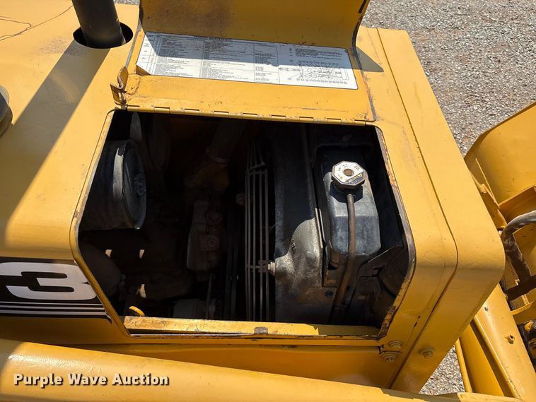 image for item DO1175 1994 John Deere 310D backhoe