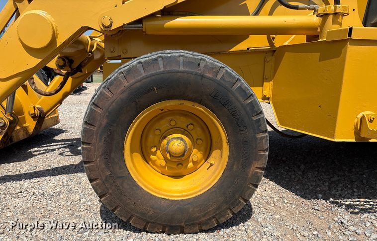 image for item DO1175 1994 John Deere 310D backhoe