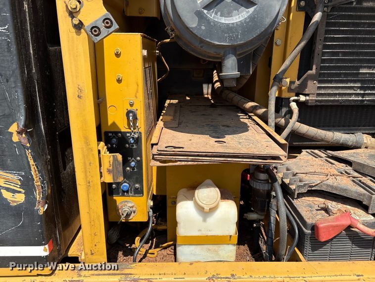 image for item DO1177 2000 Caterpillar 315B L excavator