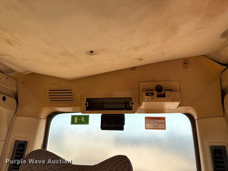 image for item DO1177 2000 Caterpillar 315B L excavator