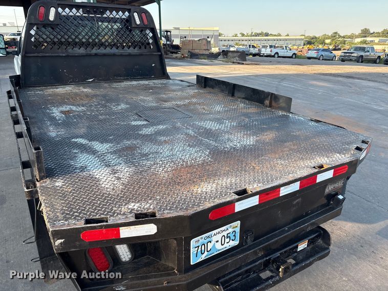 image for item DO1206 2015 Ford F350 Super Duty  flatbed pickup truck