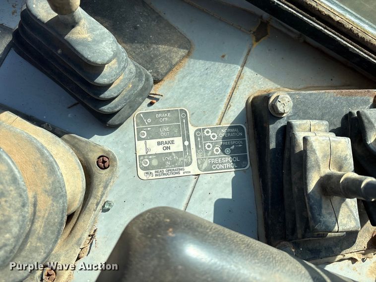 image for item DO1207 2002 John Deere 700H LT dozer