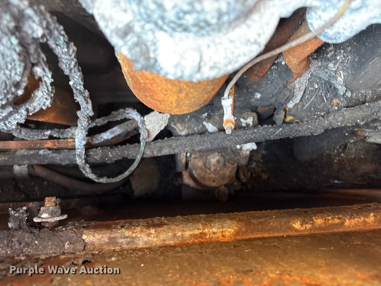 image for item DO1207 2002 John Deere 700H LT dozer