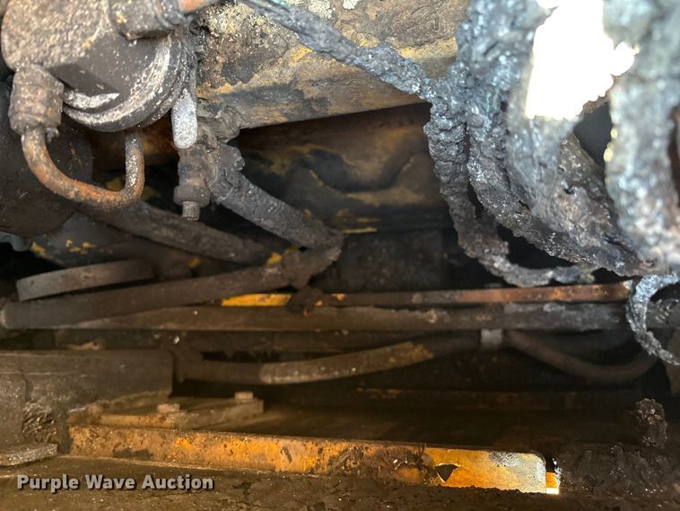 image for item DO1207 2002 John Deere 700H LT dozer