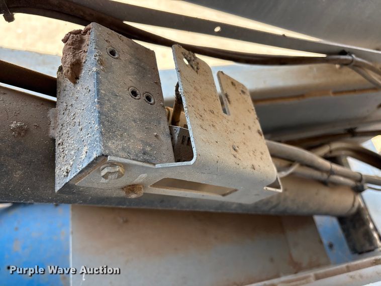 image for item DO1211 Genie GS-2632 scissor lift