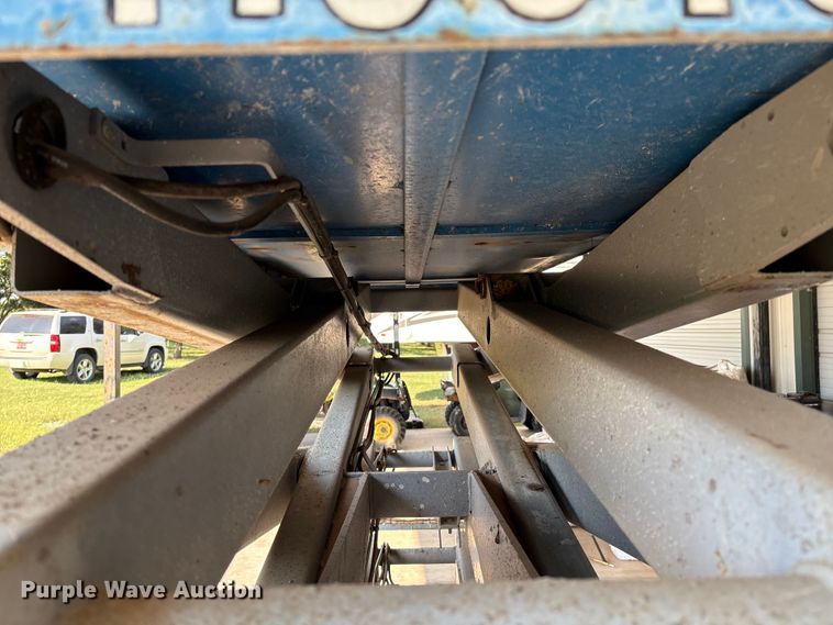 image for item DO1211 Genie GS-2632 scissor lift