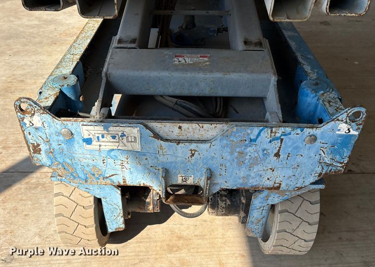 image for item DO1211 Genie GS-2632 scissor lift