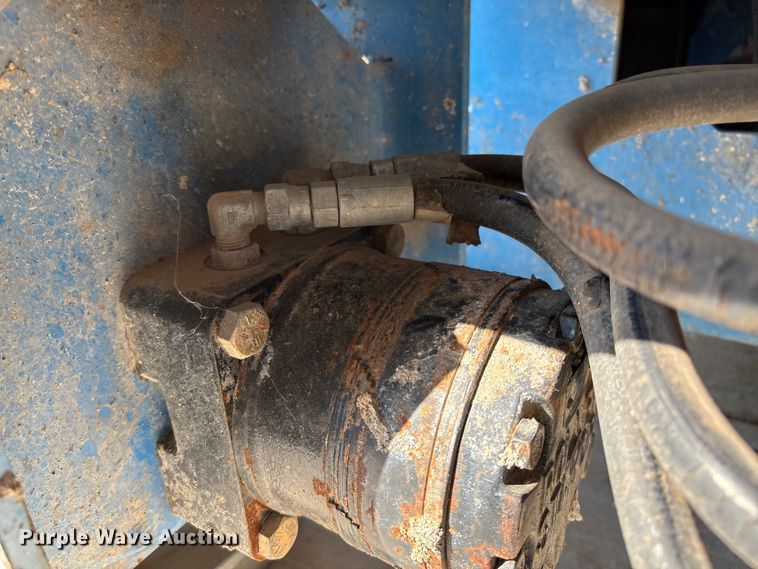 image for item DO1211 Genie GS-2632 scissor lift