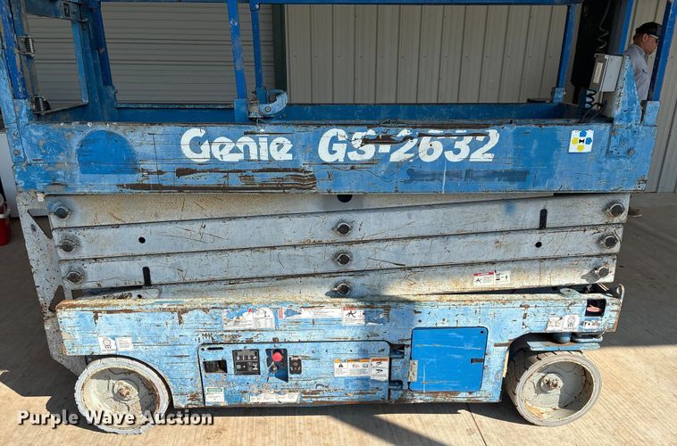 image for item DO1211 Genie GS-2632 scissor lift