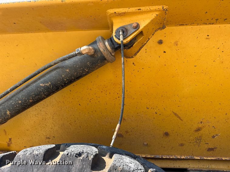 image for item DO2232 2015 Caterpillar 745C articulated haul truck