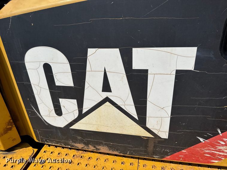 image for item DO2232 2015 Caterpillar 745C articulated haul truck