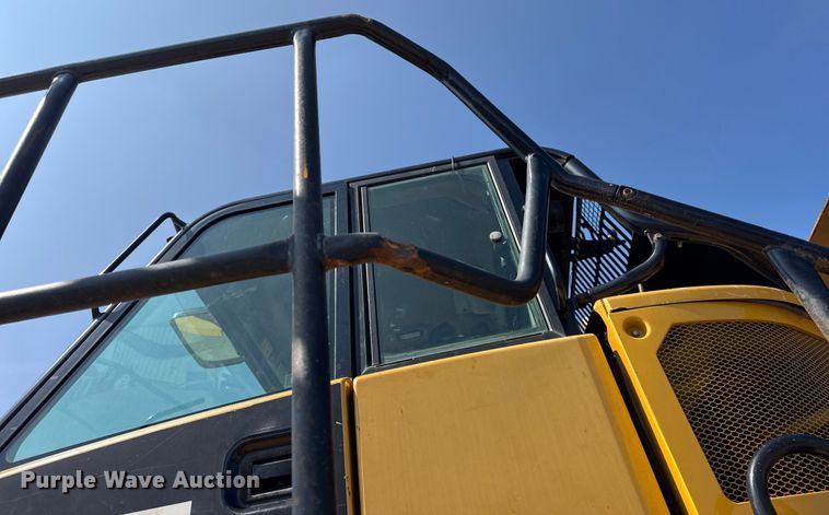 image for item DO2232 2015 Caterpillar 745C articulated haul truck