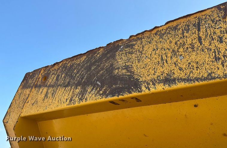 image for item DO2232 2015 Caterpillar 745C articulated haul truck