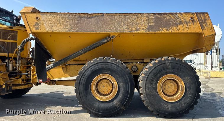 image for item DO2232 2015 Caterpillar 745C articulated haul truck