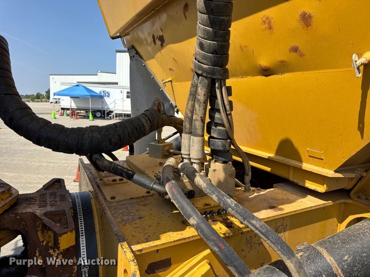 image for item DO2232 2015 Caterpillar 745C articulated haul truck