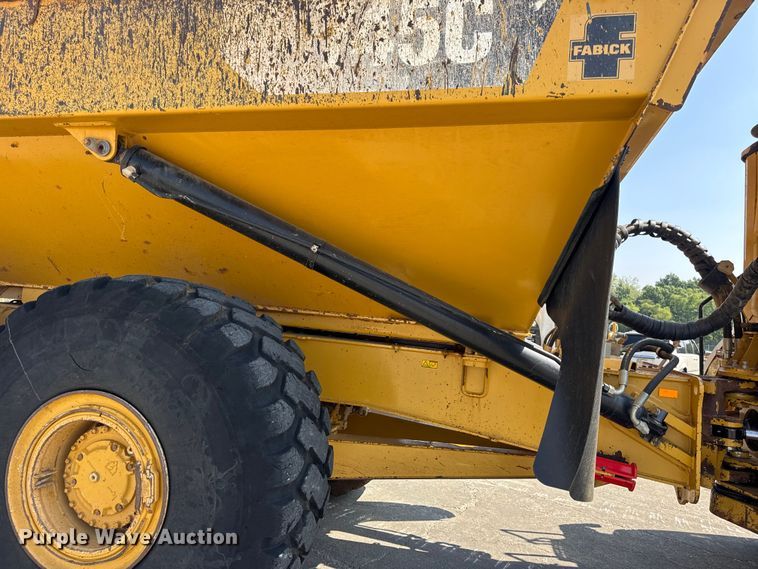 image for item DO2232 2015 Caterpillar 745C articulated haul truck