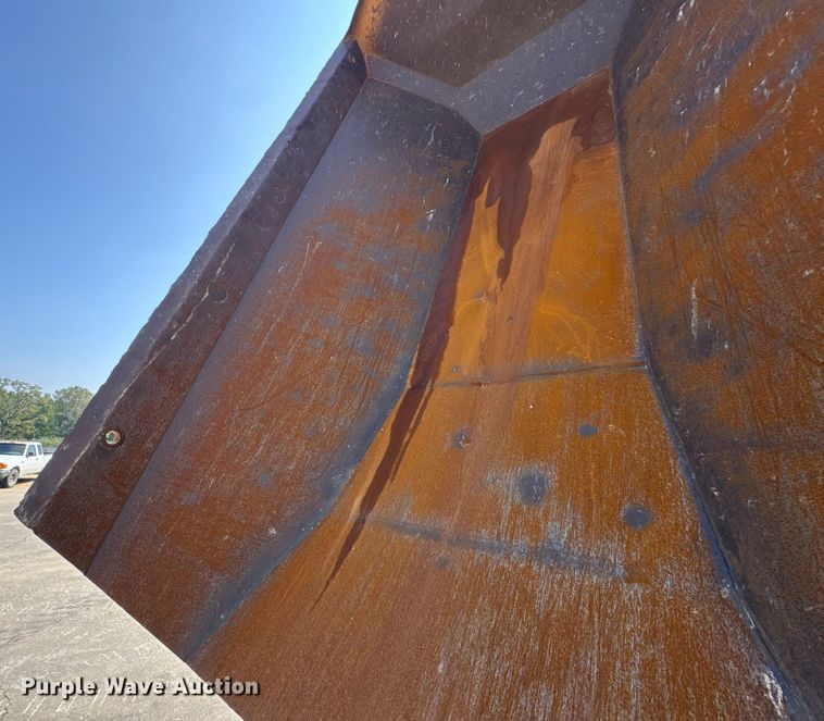 image for item DO2232 2015 Caterpillar 745C articulated haul truck