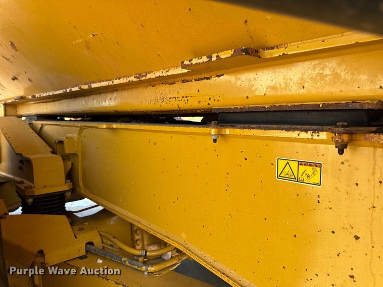 image for item DO2232 2015 Caterpillar 745C articulated haul truck