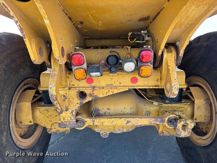 image for item DO2232 2015 Caterpillar 745C articulated haul truck