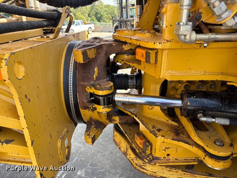 image for item DO2232 2015 Caterpillar 745C articulated haul truck