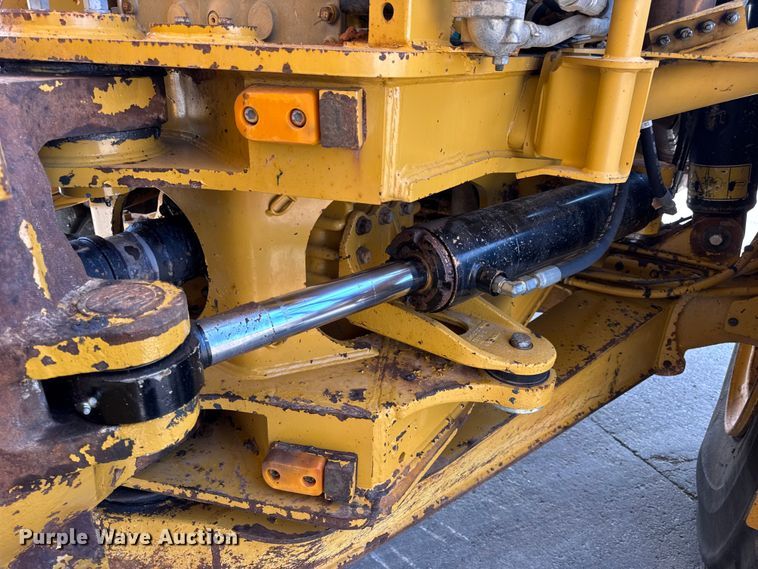 image for item DO2232 2015 Caterpillar 745C articulated haul truck