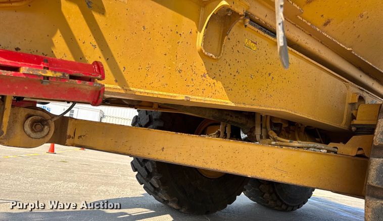 image for item DO2232 2015 Caterpillar 745C articulated haul truck