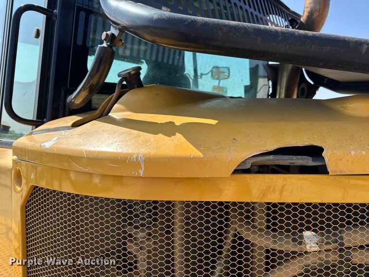 image for item DO2232 2015 Caterpillar 745C articulated haul truck