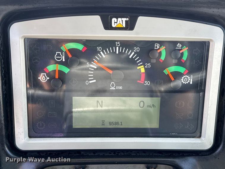 image for item DO2232 2015 Caterpillar 745C articulated haul truck